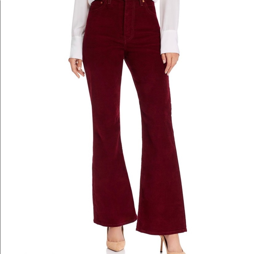 Levi’s Ribcage Flare Jeans in Shiraz Corduroy